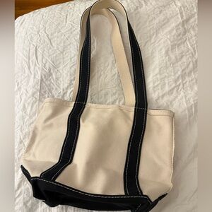 LL Bean Boat and Tote Zip-Top